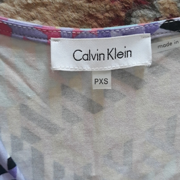 4x*Host Pick*Calvin Klein pretty top - Picture 3 of 8